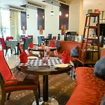 City Seasons Hotel & Suites Muscat