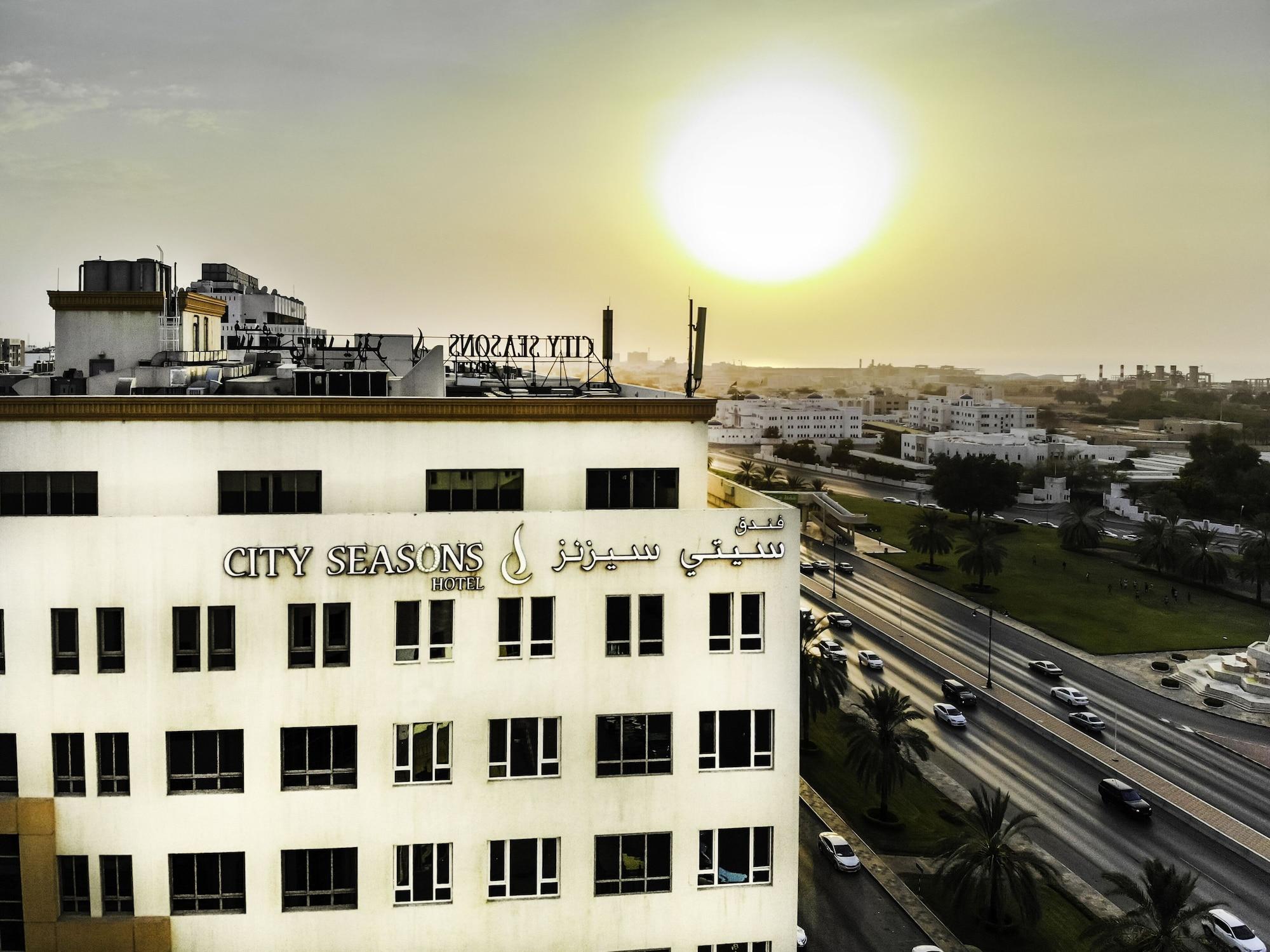 Seasons & Hotel Masqat