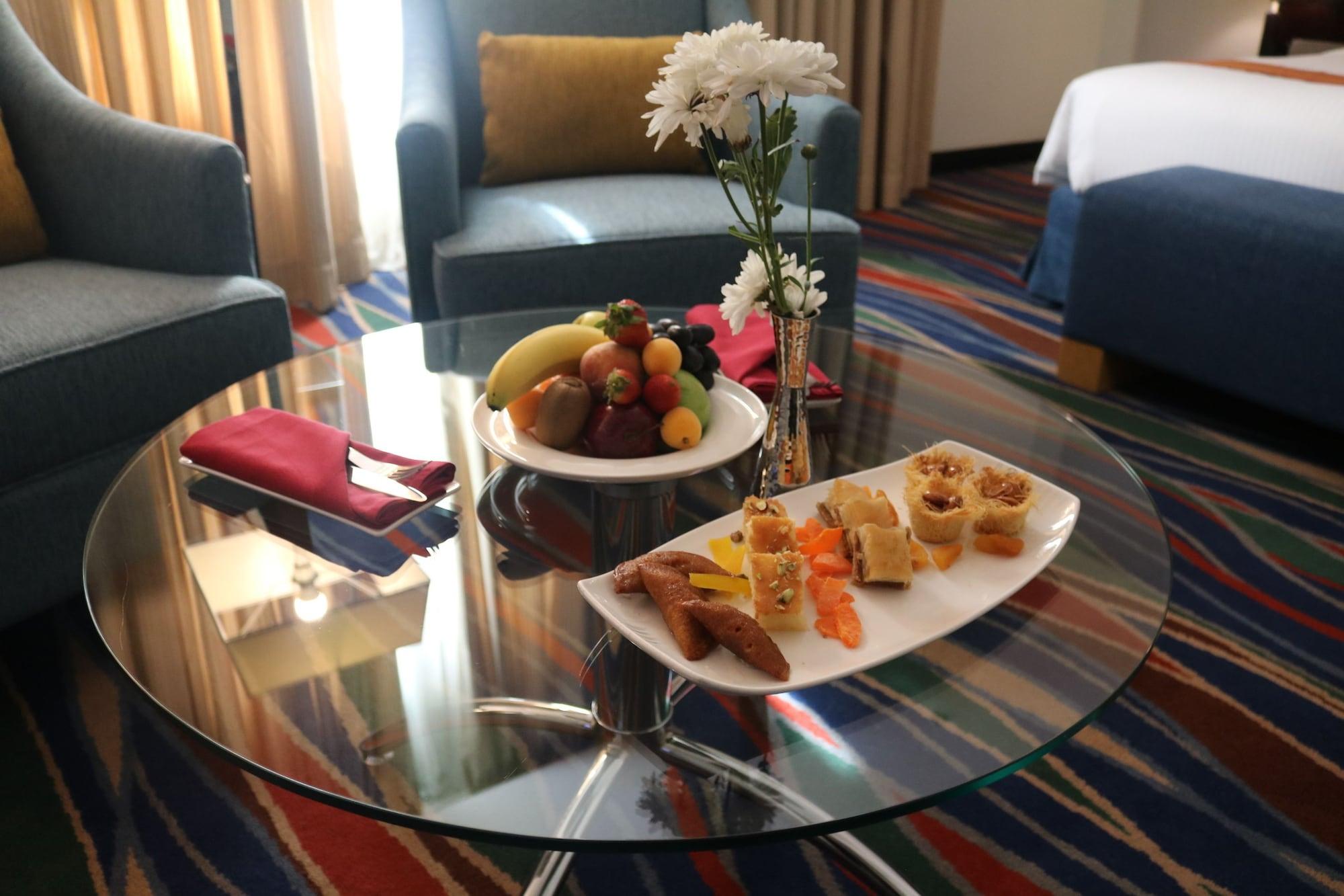Hotel Seasons & Masqat