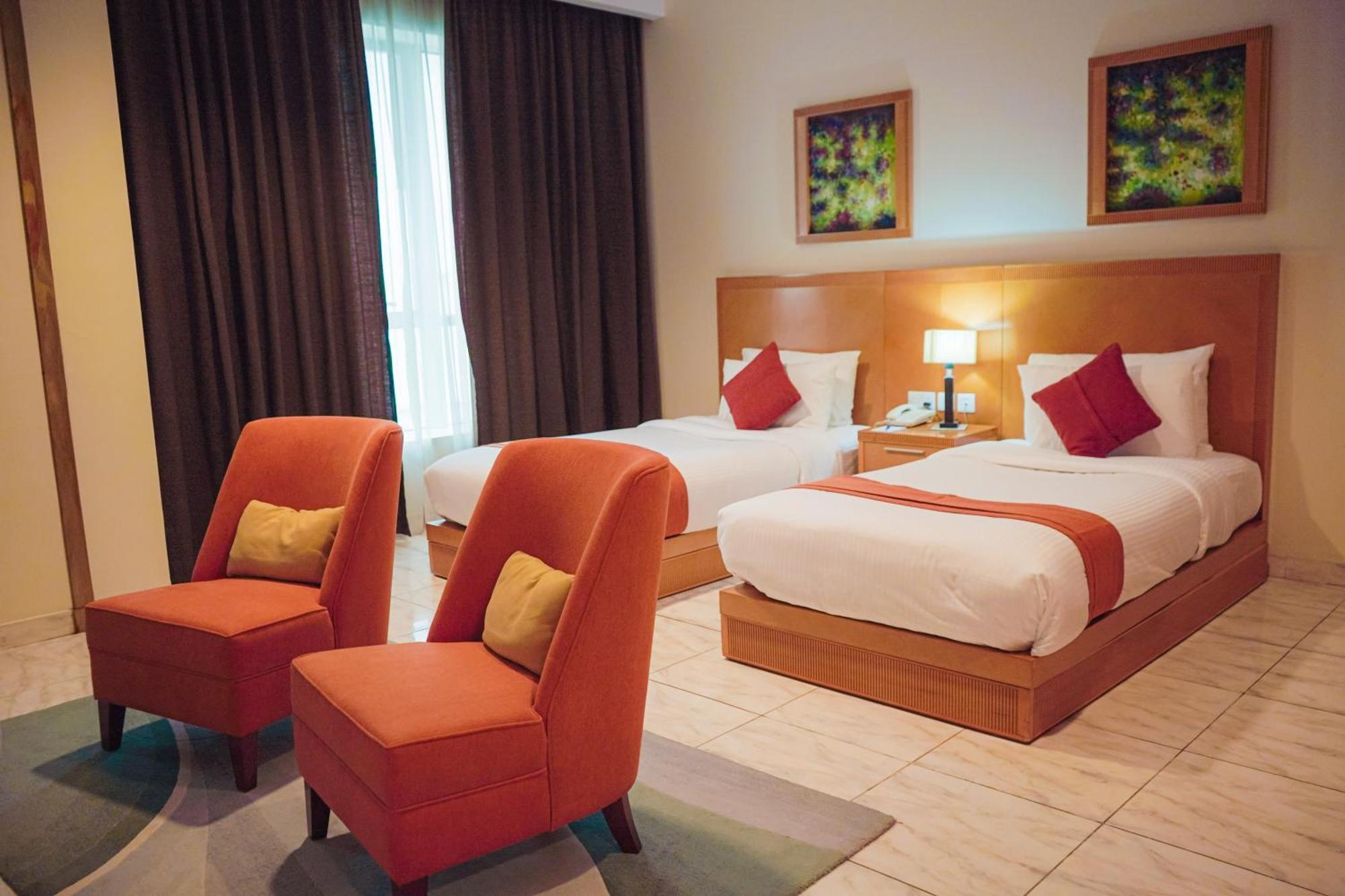 Seasons & 4* Masqat
