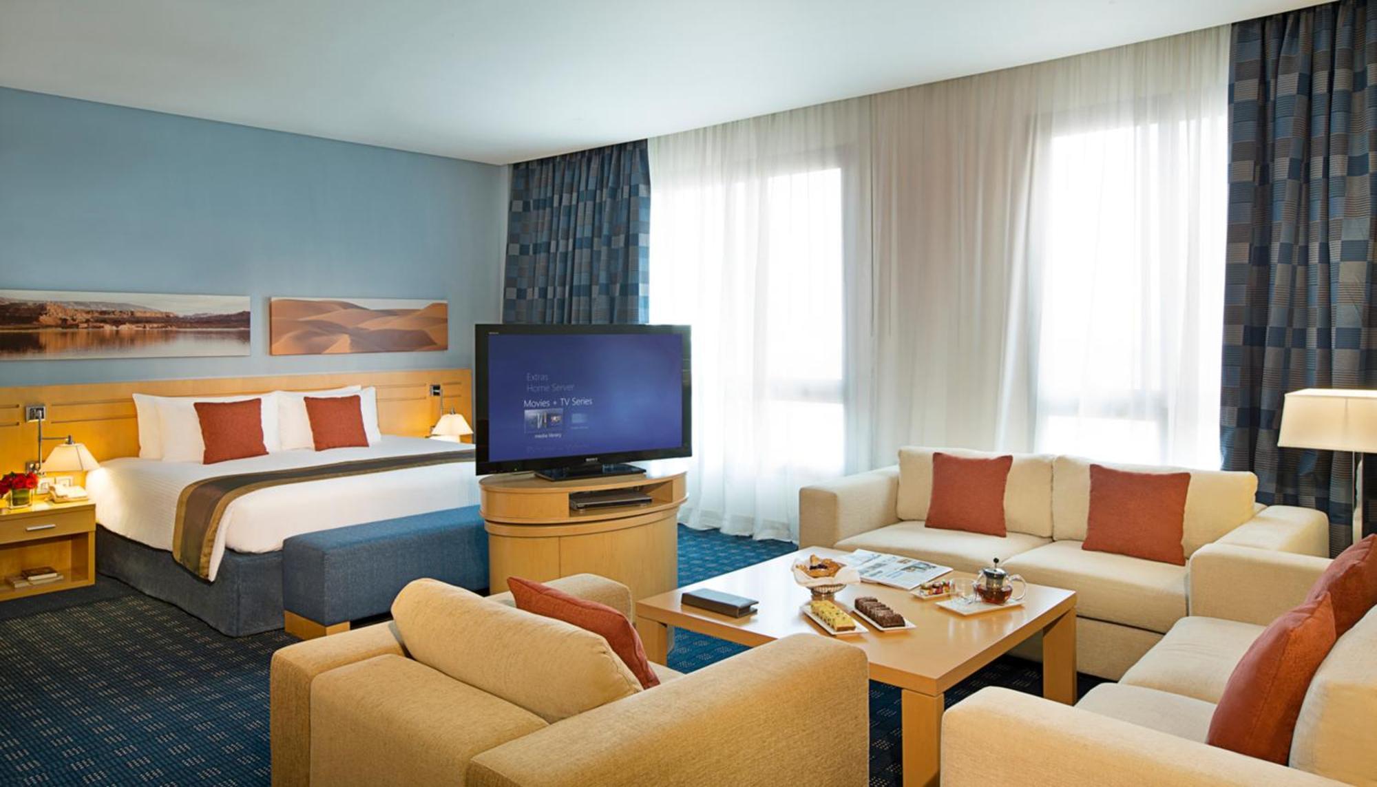 Seasons & Hotel Mascate