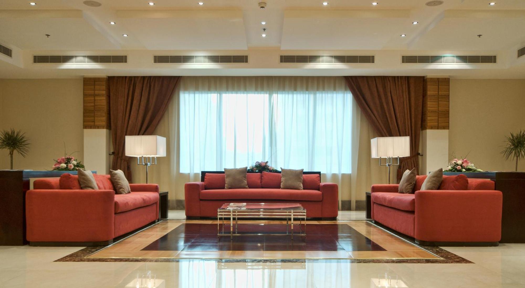 Hotel Seasons &