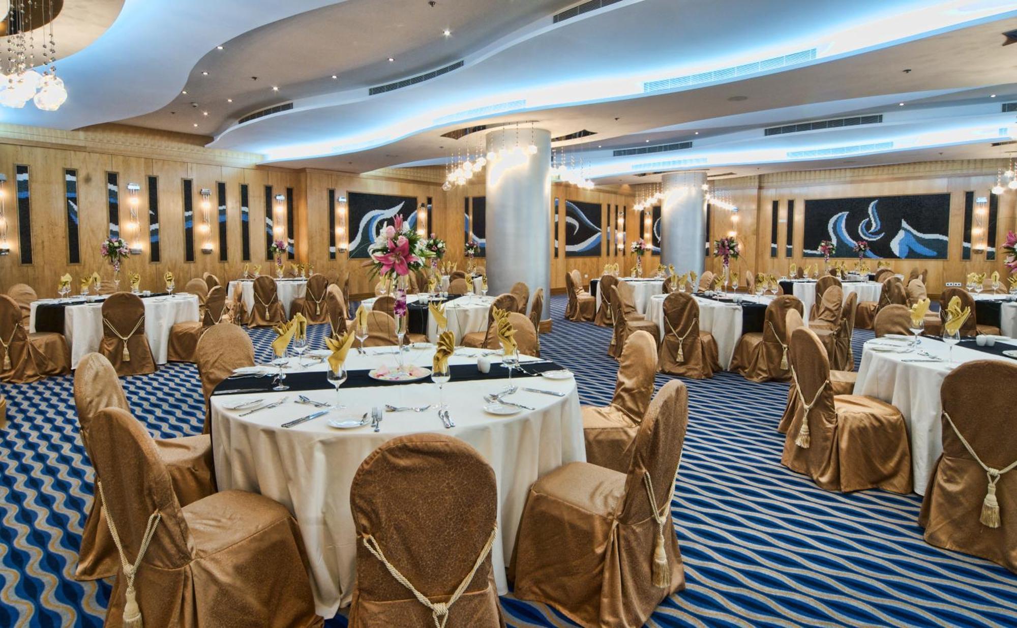 Hotel Seasons & 4*
