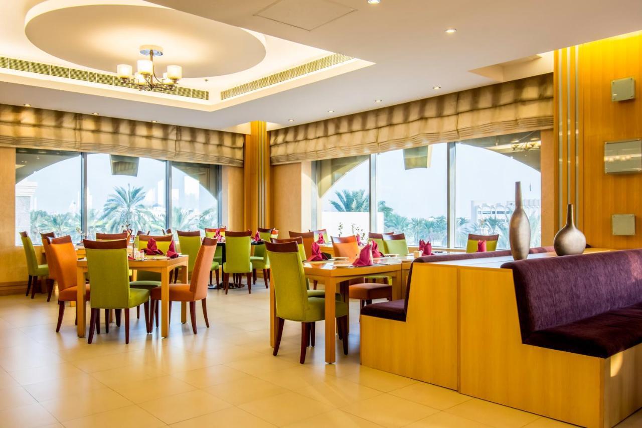 Hotel Seasons &