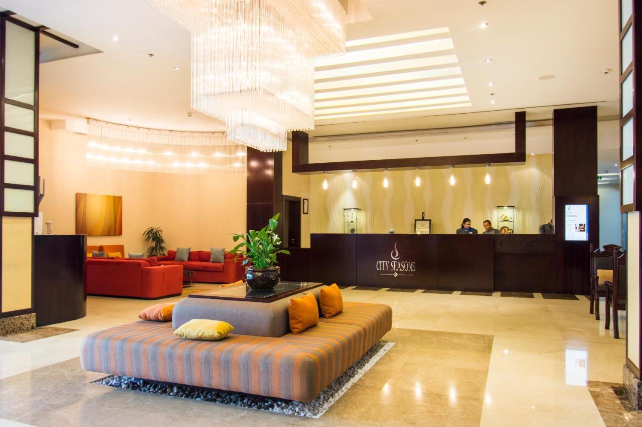 Hotel Seasons &
